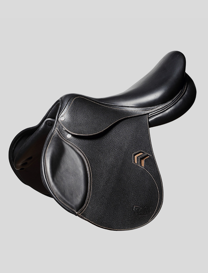 Misaky - Equeen Saddle